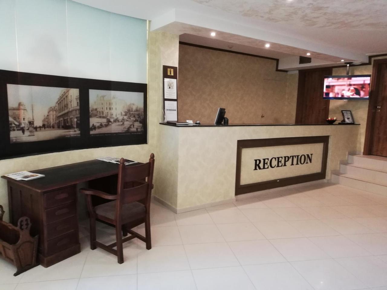 Hotel Plaza Burgas Extérieur photo